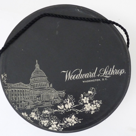 Woodward & Lothrop vintage Accessories Woodward Lothrop White Straw